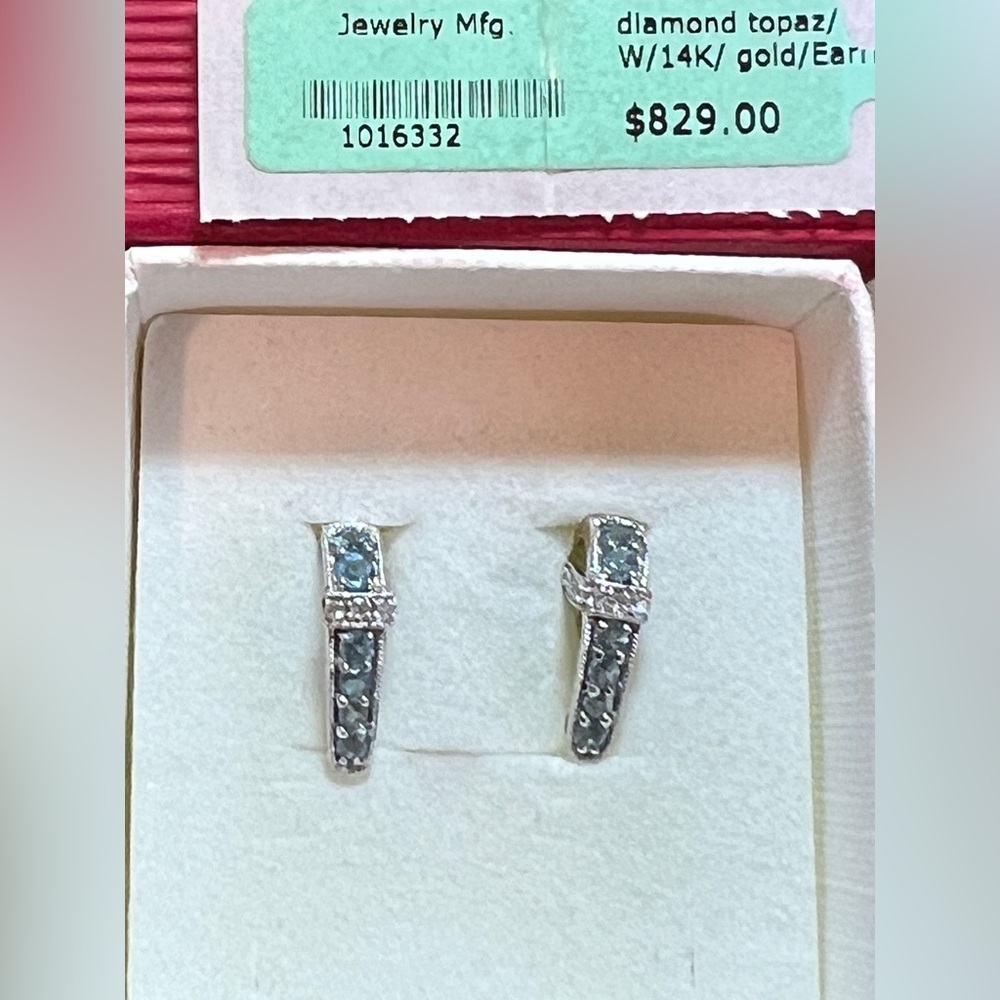 14kt w gold, diamond and topaz, new, very cute earrings